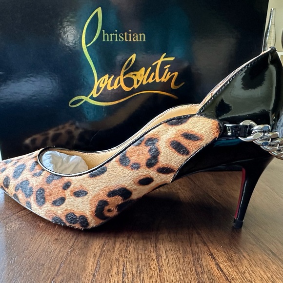 Christian Louboutin Leopard Fur and Patent Leather Heels - Picture 2 of 9